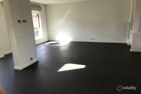 Property photo of 2/42 Heath Avenue Oakleigh VIC 3166