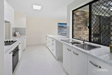 Property photo of 14 Emmett Street Wynnum West QLD 4178