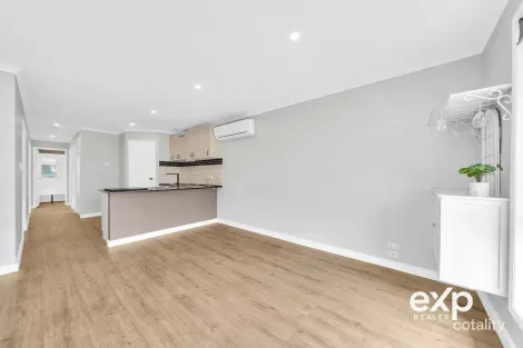 Property photo of 4 Bluestone Lane Blakeview SA 5114