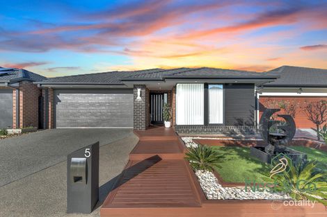 5 Alcove Way, Beveridge, VIC 3753