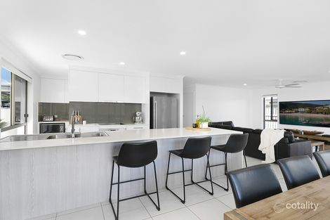 Property photo of 25 Meredith Crescent Baringa QLD 4551