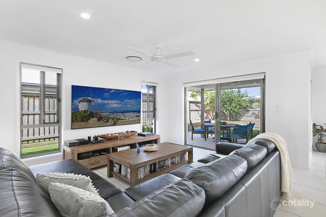 Property photo of 25 Meredith Crescent Baringa QLD 4551