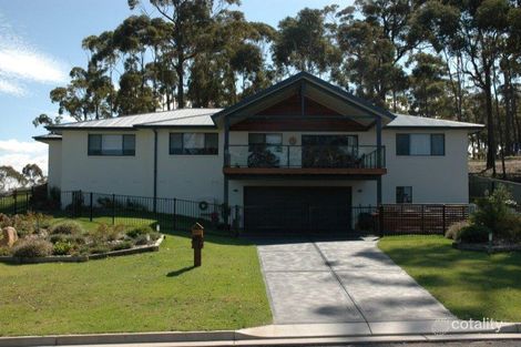 2 The Crest, Mirador, NSW 2548