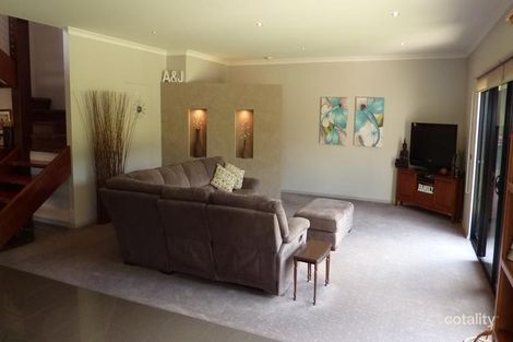 Property photo of 67 Station Street Porepunkah VIC 3740