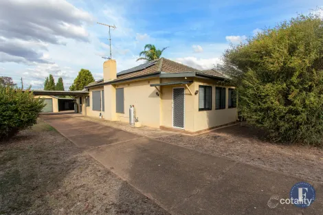 11 Fitzroy Ave, Cowra, NSW 2794
