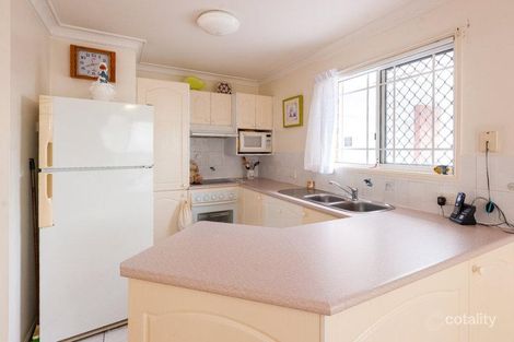 Property photo of 2/13 Bradman Avenue Maroochydore QLD 4558