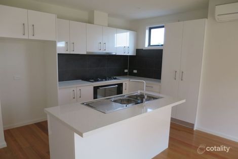 Property photo of 2/33 Prince Charles Street Clayton VIC 3168