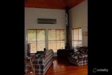 Property photo of 3 Chatswood Court Arana Hills QLD 4054
