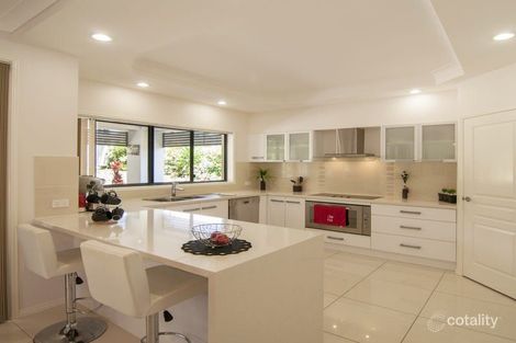 Property photo of 23 Cerbaia Close Bridgeman Downs QLD 4035