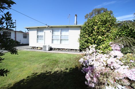 Property photo of 5 Gum Drive Rosebery TAS 7470