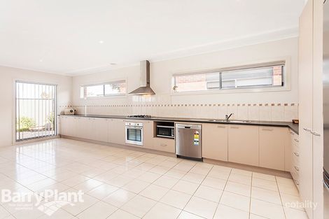 Property photo of 18/39 Astley Crescent Point Cook VIC 3030