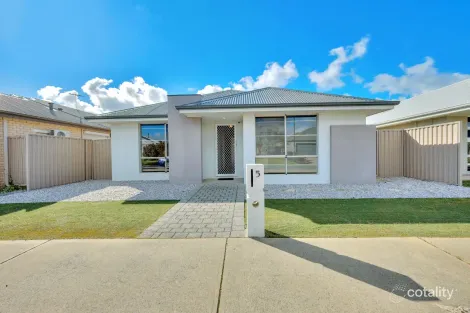 Property photo of 5 Noriker Link Baldivis WA 6171