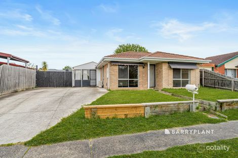 28 Godwin Cres, Cranbourne North, VIC 3977