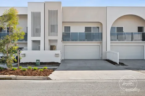 121 Attenborough Dr, Banya, QLD 4551