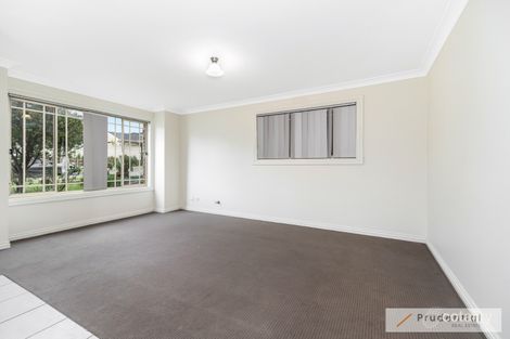 Property photo of 10 Ridgeway Close West Hoxton NSW 2171