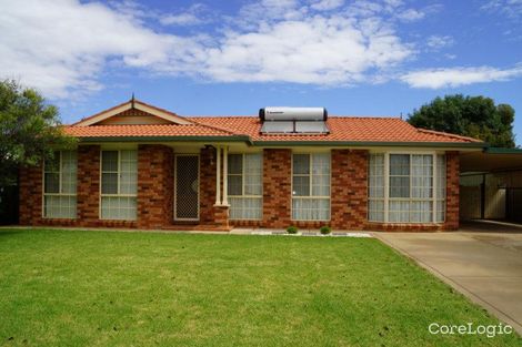 Property photo of 24 Cormorant Crescent Dubbo NSW 2830
