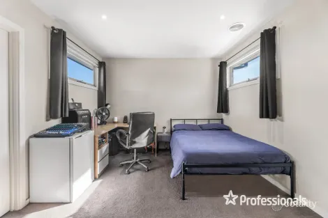 Property photo of 2/14 Hiscock Street Chadstone VIC 3148
