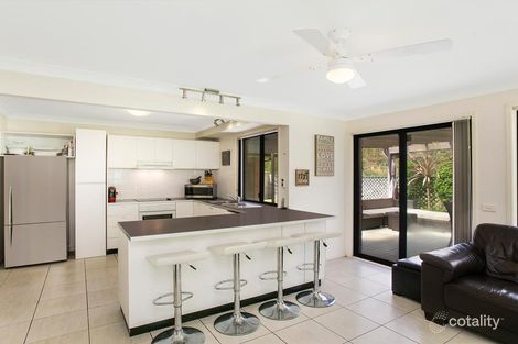 Property photo of 11 Silverleaf Row Menai NSW 2234