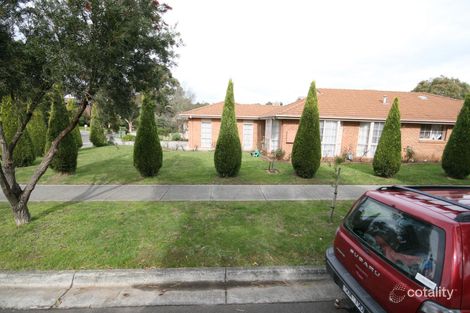 32 Peppermint Gr, Knoxfield, VIC 3180