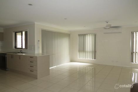 2/21 Capuchin Cl, Dakabin, QLD 4503