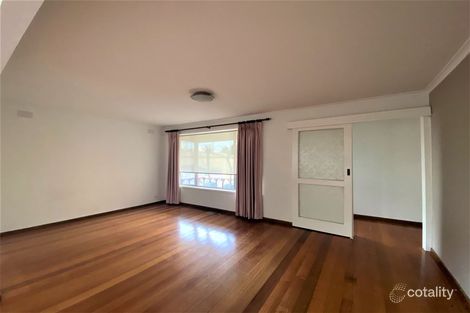 Property photo of 11 Rosewell Court Norlane VIC 3214