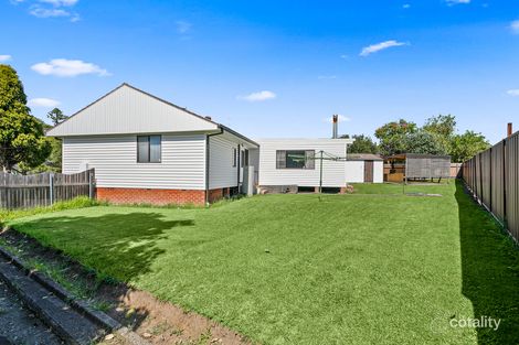 Property photo of 4 Thornett Street Barrack Heights NSW 2528