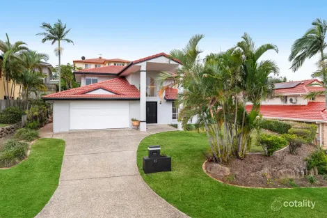 Property photo of 27 Bishop Place Carindale QLD 4152