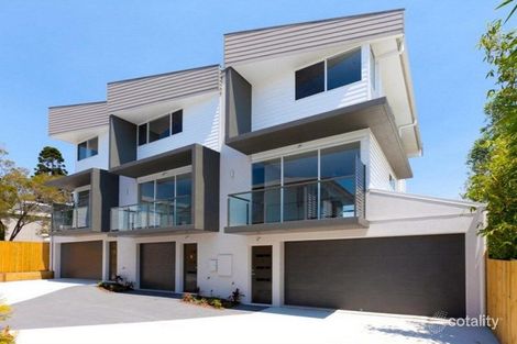 Property photo of 3/38 Denman Street Greenslopes QLD 4120