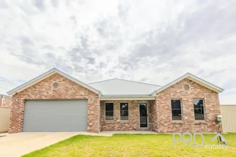 Property photo of 1 Sutterby Place Red Cliffs VIC 3496