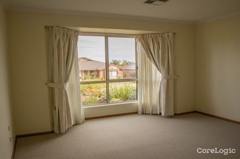 Property photo of 16 Riverway Court McCracken SA 5211