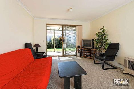 Property photo of 31/35 Winnacott Street Willagee WA 6156