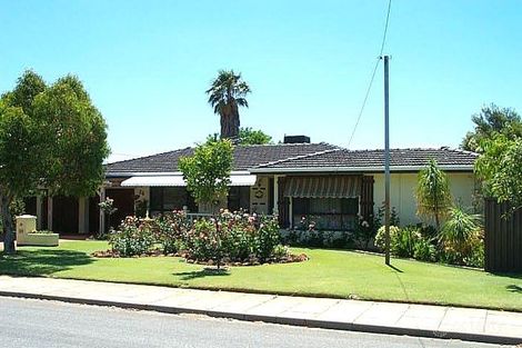 26 Ludlands St, Morley, WA 6062