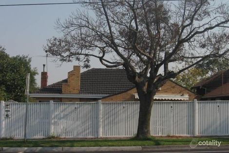 9 Tucker Rd, Bentleigh, VIC 3204