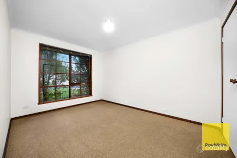 Property photo of 14 Burge Crescent Hoppers Crossing VIC 3029