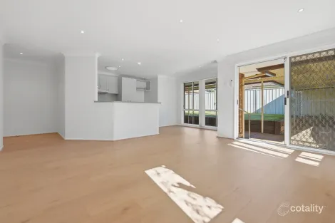 Property photo of 7 Wardle Close Currans Hill NSW 2567
