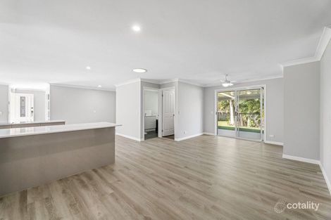 Property photo of 5 Eastern Court Helensvale QLD 4212