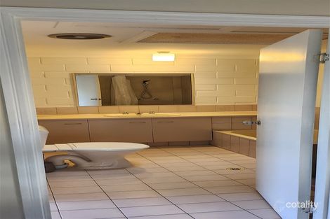 Property photo of 17/81 Olsen Avenue Labrador QLD 4215