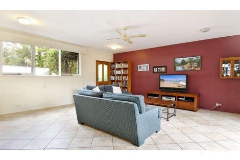 Property photo of 32 Hoddle Crescent Davidson NSW 2085