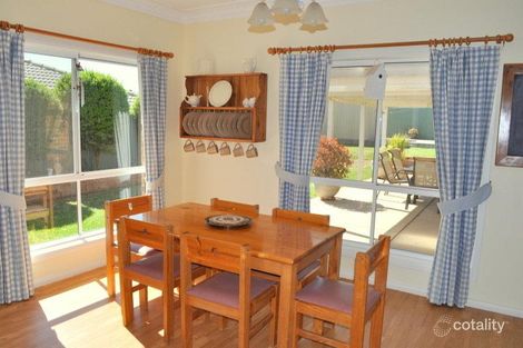 Property photo of 13 Kaloona Drive Bourkelands NSW 2650
