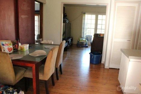 Property photo of 14 Caliente Crescent Macquarie Hills NSW 2285