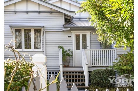 Property photo of 129 Hill Street Newtown QLD 4350