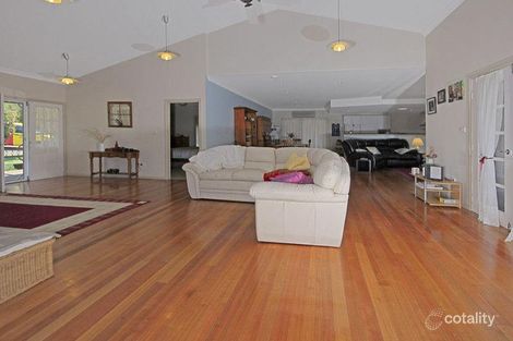 Property photo of 16 Clearwater Terrace Mossy Point NSW 2537