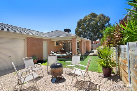 Property photo of 2 Hamlet Street Greensborough VIC 3088