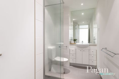 Property photo of 421/422-428 Collins Street Melbourne VIC 3000