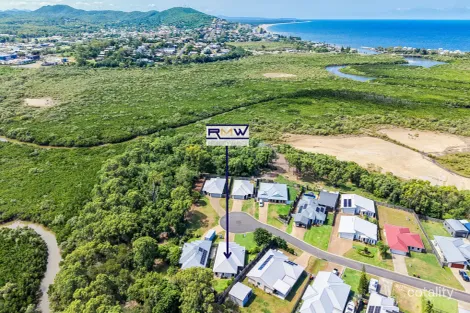 Property photo of 1/13 Plum Tree Close Taranganba QLD 4703