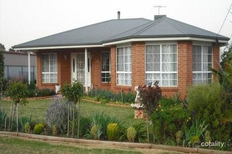 43 Gallipoli St, Temora, NSW 2666