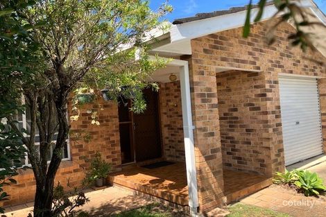 Property photo of 2/30 Mayers Drive Tuncurry NSW 2428