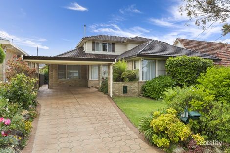 Property photo of 27 Silverwater Crescent Miranda NSW 2228