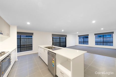 Property photo of 54 Castillo Avenue Clyde North VIC 3978