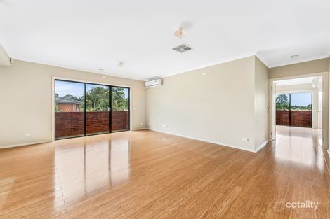 Property photo of 11 Cascade Place Keysborough VIC 3173